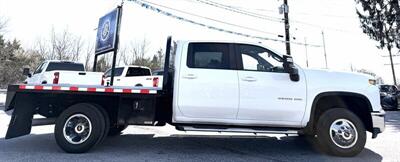 2023 Chevrolet Silverado 3500  Crew Cab LT FLAT BED 4X4 DRW - Photo 4 - Finksburg, MD 21048