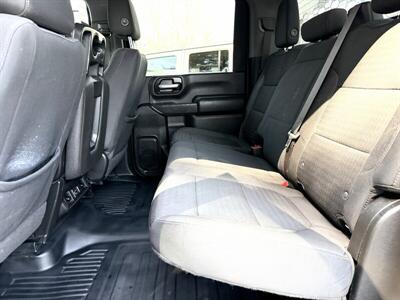 2023 Chevrolet Silverado 3500  Crew Cab LT FLAT BED 4X4 DRW - Photo 22 - Finksburg, MD 21048