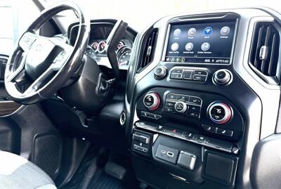 2023 Chevrolet Silverado 3500  Crew Cab LT FLAT BED 4X4 DRW - Photo 13 - Finksburg, MD 21048