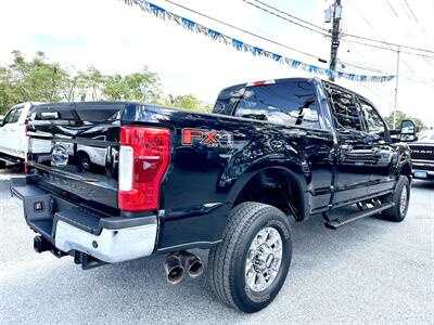 2017 Ford F-350 XLT  Crew Cab XLT 4X4 - Photo 3 - Finksburg, MD 21048