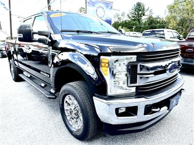 2017 Ford F-350 XLT  Crew Cab XLT 4X4 - Photo 1 - Finksburg, MD 21048