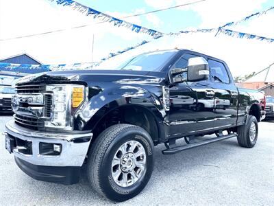 2017 Ford F-350 XLT  Crew Cab XLT 4X4 - Photo 2 - Finksburg, MD 21048