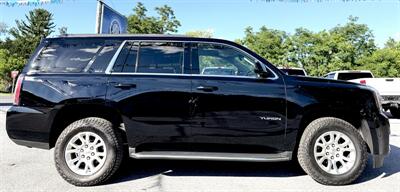 2017 GMC Yukon SLT 4X4 3RD ROW - Photo 4 - Finksburg, MD 21048