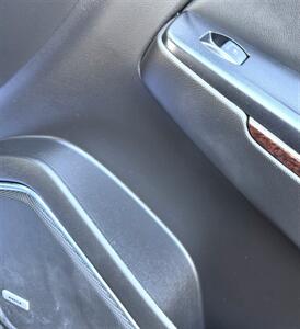 2017 GMC Yukon SLT 4X4 3RD ROW - Photo 27 - Finksburg, MD 21048