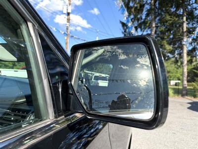 2017 GMC Yukon SLT 4X4 3RD ROW - Photo 35 - Finksburg, MD 21048