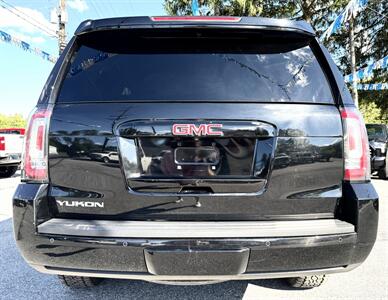 2017 GMC Yukon SLT 4X4 3RD ROW - Photo 9 - Finksburg, MD 21048