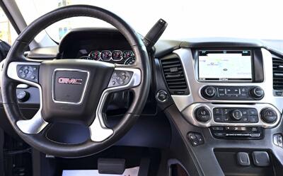 2017 GMC Yukon SLT 4X4 3RD ROW - Photo 12 - Finksburg, MD 21048