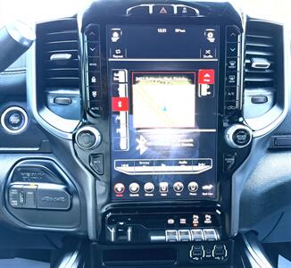 2021 RAM 2500  Crew Cab LARAMIE 4X4 - Photo 16 - Finksburg, MD 21048