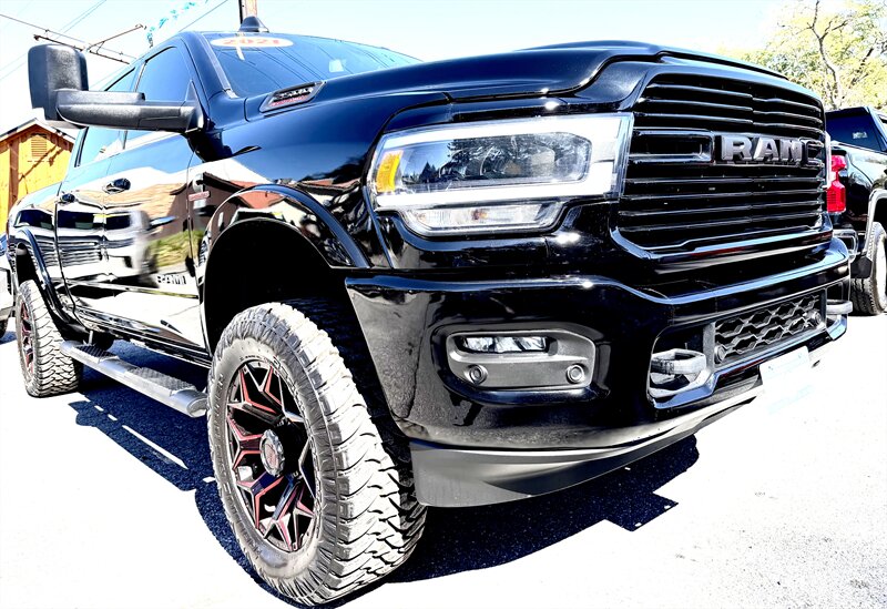 2021 RAM 2500 Crew Cab LARAMIE 4X4 - Photo 1 - Finksburg, MD 21048