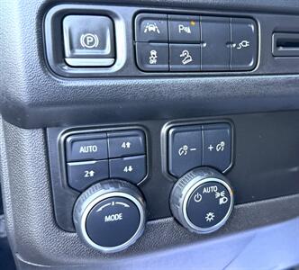 2022 Chevrolet Suburban Z71 AWD - Photo 33 - Finksburg, MD 21048