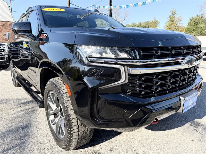 2022 Chevrolet Suburban  Z71 AWD - Photo 1 - Finksburg, MD 21048