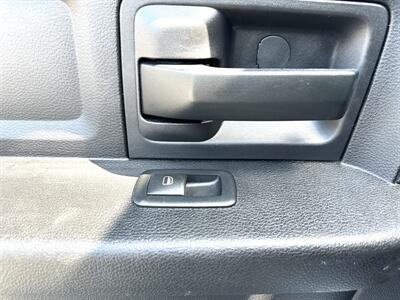 2017 RAM 5500  Crew Cab Flat Bed Tradesman 4x4 DRW - Photo 27 - Finksburg, MD 21048
