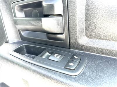 2017 RAM 5500  Crew Cab Flat Bed Tradesman 4x4 DRW - Photo 28 - Finksburg, MD 21048