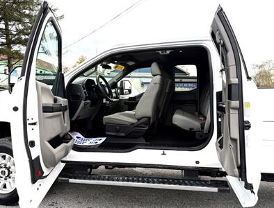 2019 Ford F-350 XL  Ext Cab XL 4X4 - Photo 13 - Finksburg, MD 21048