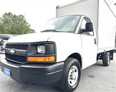 2016 Chevrolet Express 3500 BOX TRUCK 10 FT - Photo 2 - Finksburg, MD 21048