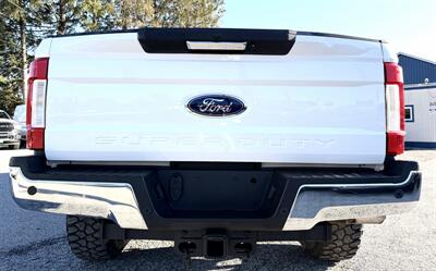 2019 Ford F-350  Crew Cab XLT 4X4 - Photo 9 - Finksburg, MD 21048