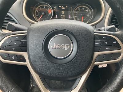 2017 Jeep Cherokee Sport   - Photo 10 - North Easton, MA 02356
