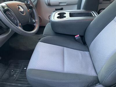 2008 Chevrolet Silverado 1500 Work Truck   - Photo 8 - North Easton, MA 02356