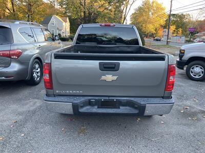 2008 Chevrolet Silverado 1500 Work Truck   - Photo 3 - North Easton, MA 02356