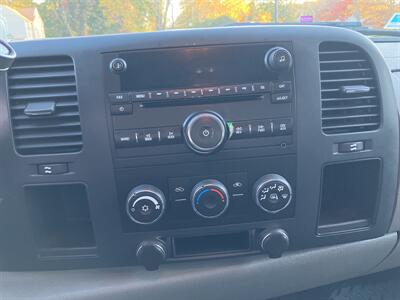 2008 Chevrolet Silverado 1500 Work Truck   - Photo 12 - North Easton, MA 02356