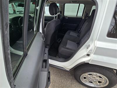 2017 Jeep Patriot Sport   - Photo 10 - North Easton, MA 02356