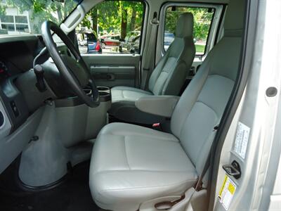 2014 Ford E-350 SD XL   - Photo 16 - North Easton, MA 02356