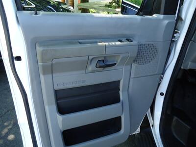 2010 Ford E-350 SD XL   - Photo 9 - North Easton, MA 02356