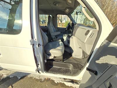 2011 Ford E-350 SD XL - Photo 7 - North Easton, MA 02356