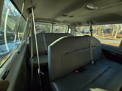 2011 Ford E-350 SD XL - Photo 8 - North Easton, MA 02356