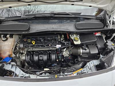 2015 Ford Transit Connect XL - Photo 12 - North Easton, MA 02356