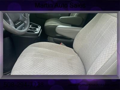 2017 Chevrolet Express 2500   - Photo 7 - North Easton, MA 02356