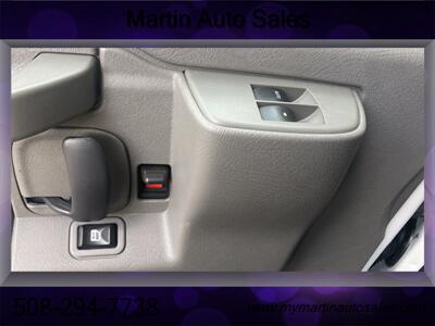 2017 Chevrolet Express 2500   - Photo 6 - North Easton, MA 02356