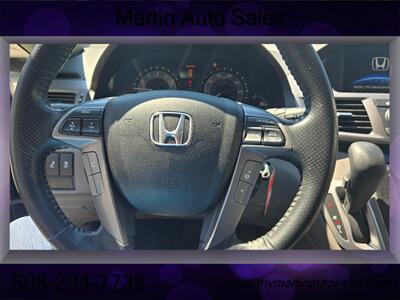 2013 Honda Odyssey Touring   - Photo 16 - North Easton, MA 02356
