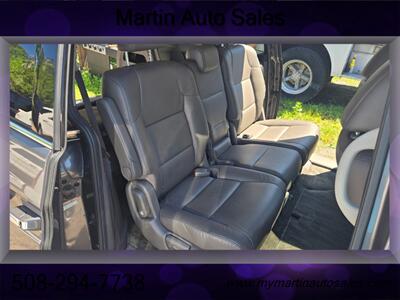 2013 Honda Odyssey Touring   - Photo 8 - North Easton, MA 02356