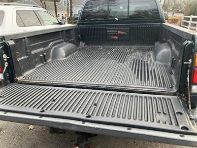 2001 Toyota Tundra Limited 4dr Access Cab Limited V8   - Photo 16 - North Easton, MA 02356