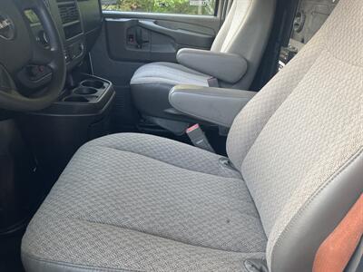 2015 GMC Savana 3500   - Photo 9 - North Easton, MA 02356