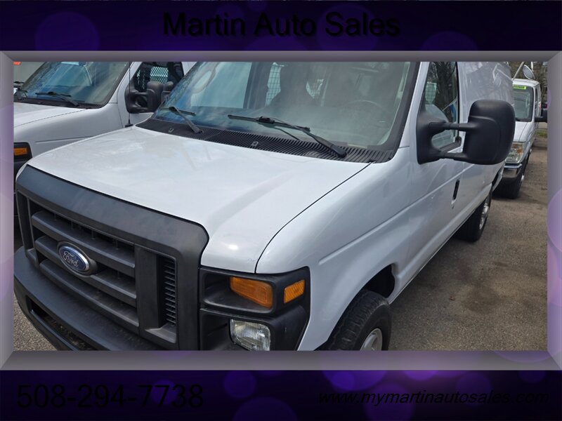 2013 Ford E-Series E-350 Super Duty Cargo Van