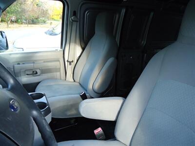 2011 Ford E-350 SD   - Photo 12 - North Easton, MA 02356