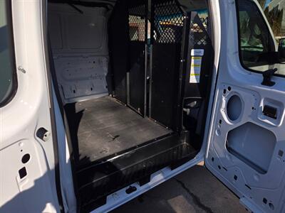 2008 Ford E-350 SD   - Photo 11 - North Easton, MA 02356