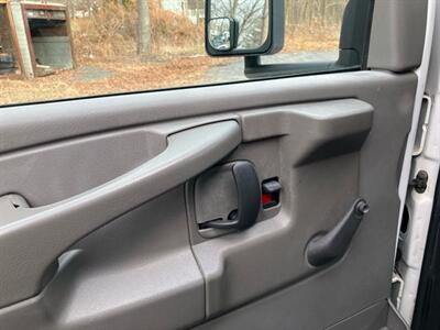 2007 Chevrolet Express   - Photo 7 - North Easton, MA 02356