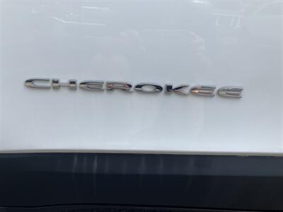 2017 Jeep Cherokee   - Photo 21 - North Easton, MA 02356