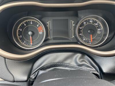 2017 Jeep Cherokee   - Photo 8 - North Easton, MA 02356