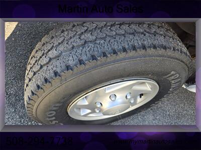 2012 Ford E-350 SD   - Photo 13 - North Easton, MA 02356