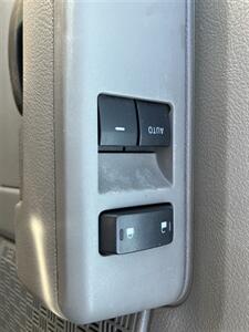 2014 Ford E-350 SD XL   - Photo 8 - North Easton, MA 02356