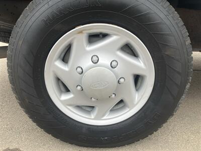 2008 Ford E-350 SD   - Photo 13 - North Easton, MA 02356