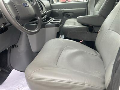 2008 Ford E-350 SD   - Photo 9 - North Easton, MA 02356