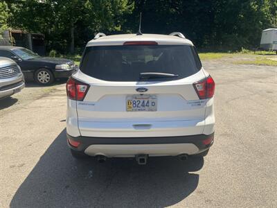 2019 Ford Escape Titanium   - Photo 3 - North Easton, MA 02356