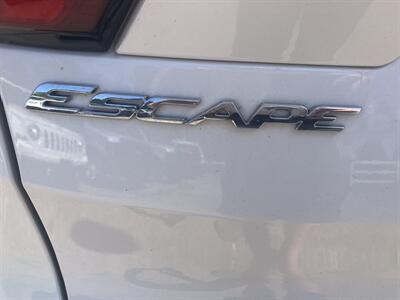 2019 Ford Escape Titanium   - Photo 21 - North Easton, MA 02356