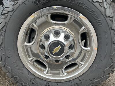 2019 Chevrolet Silverado 2500 Work Truck   - Photo 7 - North Easton, MA 02356