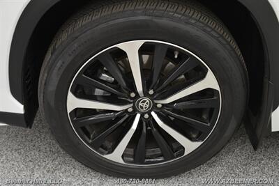 2022 Toyota Highlander XSE   - Photo 52 - Mesa, AZ 85202